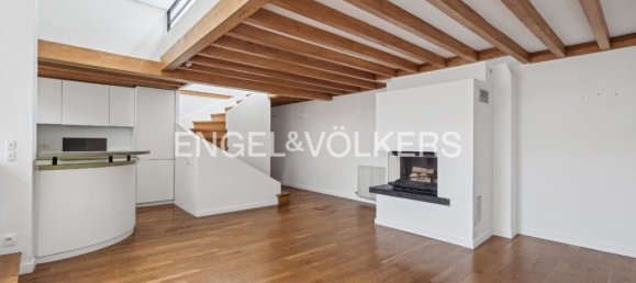 Apartamento de 2 dormitorios en Paris, France No. 176915 3