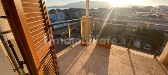 2 Schlafzimmer Wohnung in Orbetello, Italy, Nr. 169011 12