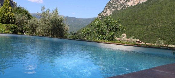 14 rooms House in Ferentillo, Italy No. 286691 4