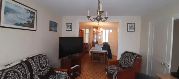 9-Zimmer Haus in Chateauroux, France, Nr. 77298 3