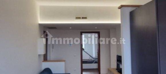 3 bedrooms Apartment in Milan, Italy No. 294577 3
