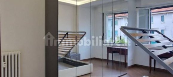 3 bedrooms Apartment in Milan, Italy No. 294577 6
