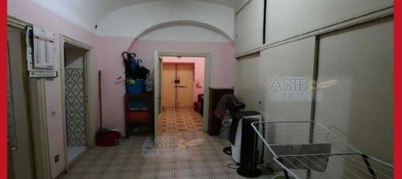 5 bedrooms Apartment in Rome, Italy No. 330789 19