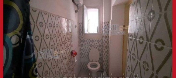 5 bedrooms Apartment in Rome, Italy No. 330789 10