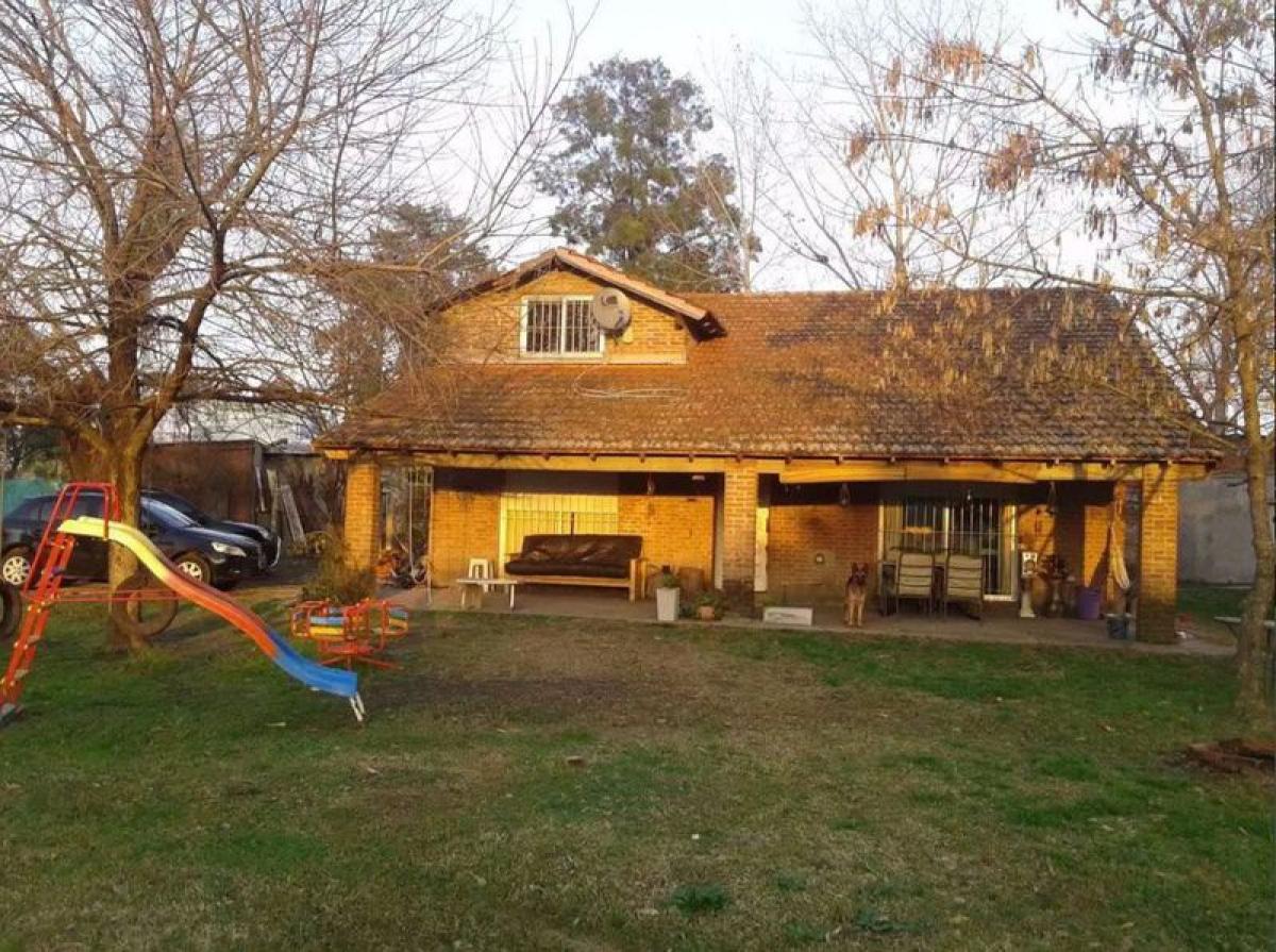 3 bedrooms House in Tigre, Argentina No. 61287