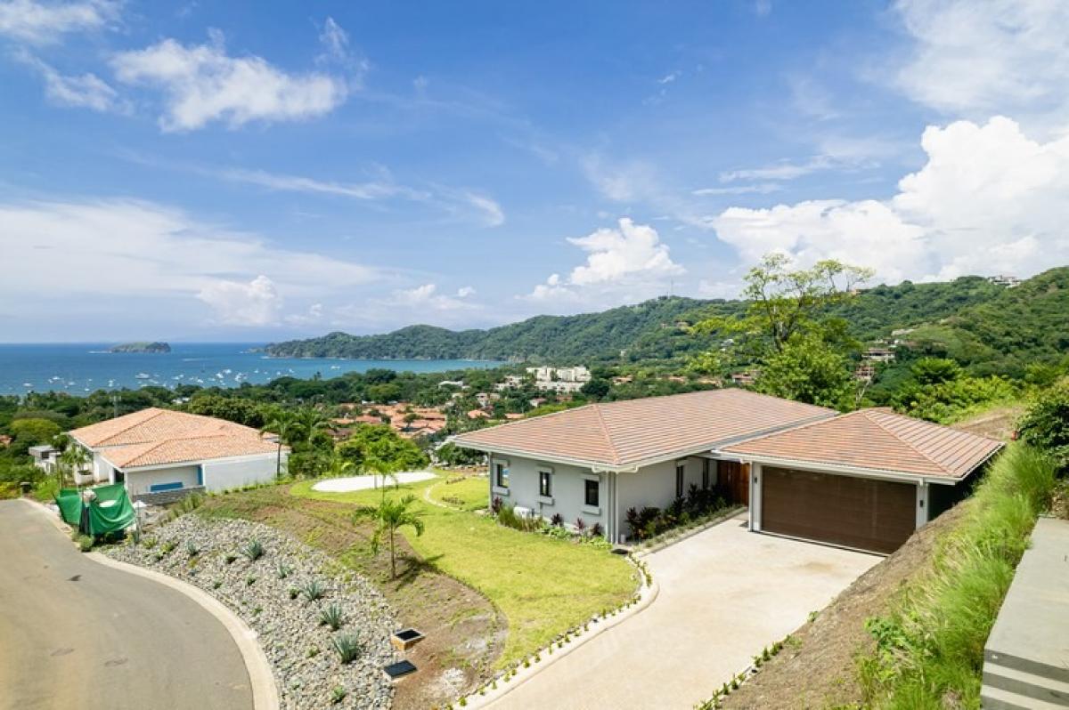 3 bedrooms House in Puerto Carrillo, Costa Rica No. 830
