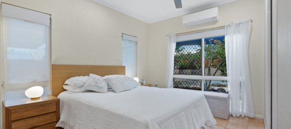 3 bedrooms House in Redlynch, Australia No. 98 10