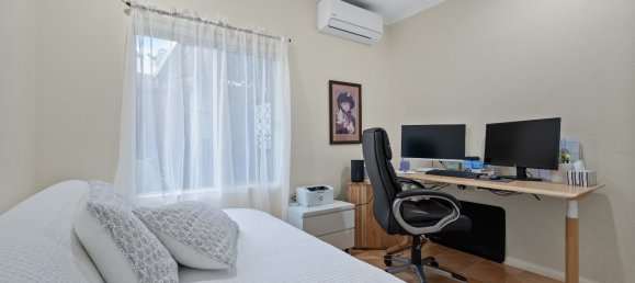 3 bedrooms House in Redlynch, Australia No. 98 13