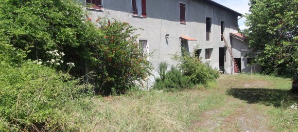 10 rooms House in Cremolino, Italy No. 148063 4