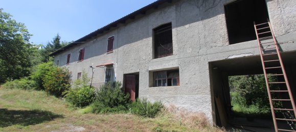10 rooms House in Cremolino, Italy No. 148063 5