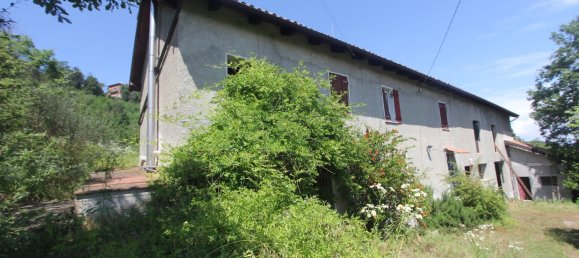 10 rooms House in Cremolino, Italy No. 148063 3