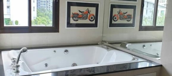 5 bedrooms Penthouse in Watthana, Thailand No. 62396 17