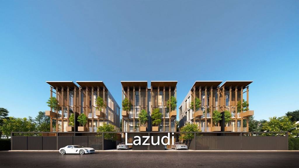 3 bedrooms Bungalow in Bangkok, Thailand No. 17407