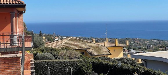 10 rooms Villa in San Gregorio di Catania, Italy No. 84047 3