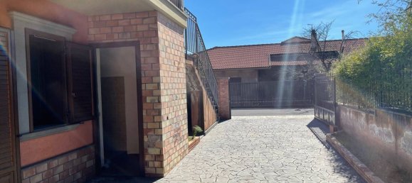 10 rooms Villa in San Gregorio di Catania, Italy No. 84047 13