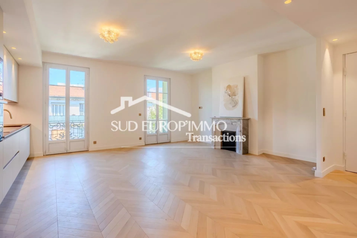 3-Zimmer Wohnung in Nice, France, Nr. 342901