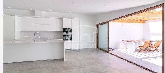 3 bedrooms Villa in Funchal, Portugal No. 120171 23