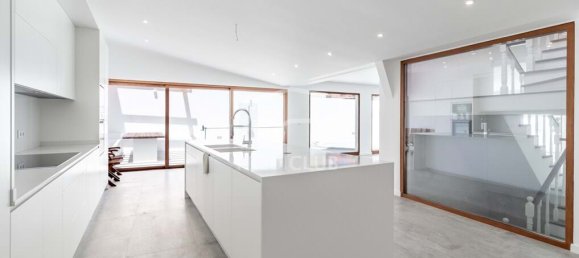 3 bedrooms Villa in Funchal, Portugal No. 120171 25