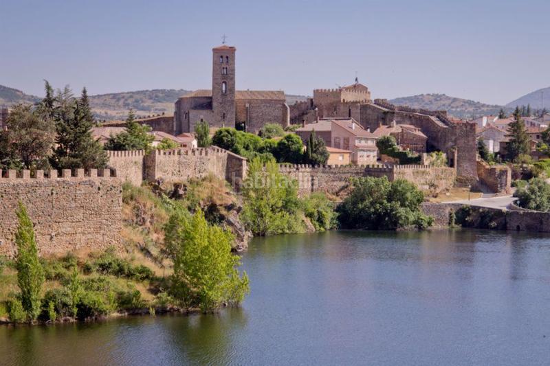 585m² Hotel in Madrid, Spain No. 229763