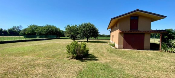 Villa de 8 dormitorios en Udine, Italy No. 331725 26