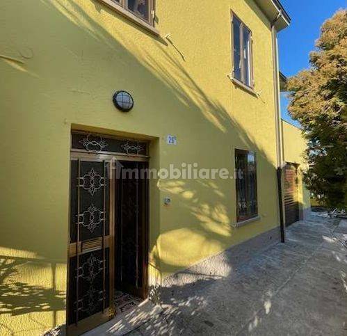 7 bedrooms House in Modena, Italy No. 391045