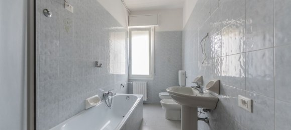 3غرفة شقة في Galliera, Italy رقم 294942 19