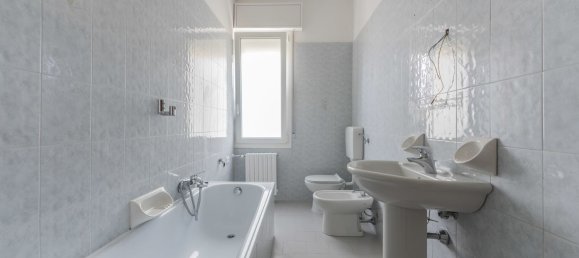 3غرفة شقة في Galliera, Italy رقم 294942 20