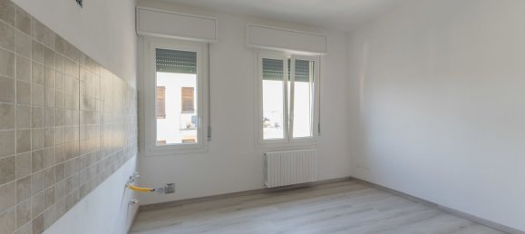 3غرفة شقة في Galliera, Italy رقم 294942 6