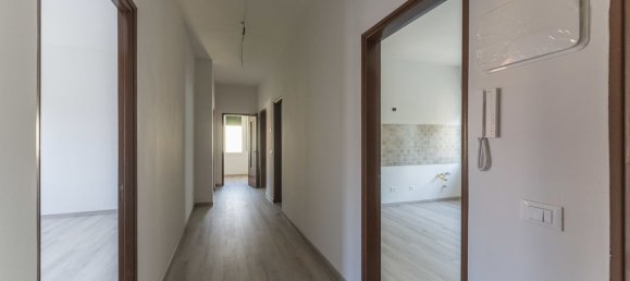 3غرفة شقة في Galliera, Italy رقم 294942 3