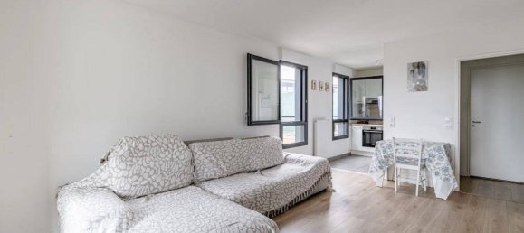 2 chambres Appartement à Asnières-sur-Seine, France No. 329375 3