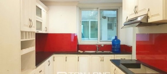 4 bedrooms Apartment in Tay Ho, Vietnam No. 1910 2