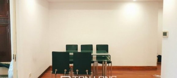 4 bedrooms Apartment in Tay Ho, Vietnam No. 1910 3