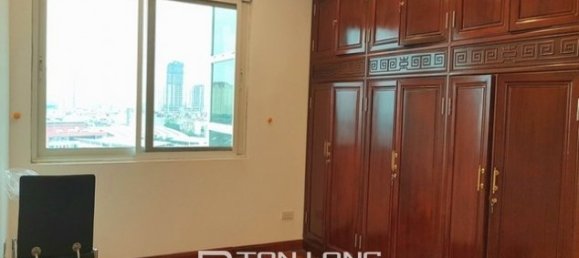 4 bedrooms Apartment in Tay Ho, Vietnam No. 1910 4