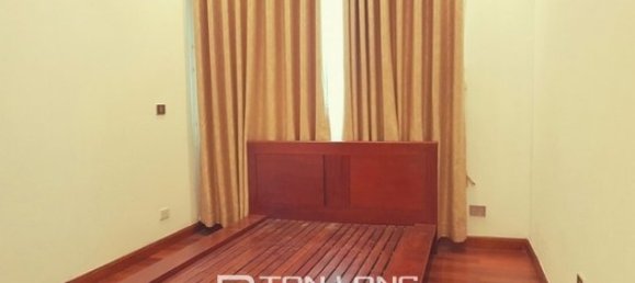 4 bedrooms Apartment in Tay Ho, Vietnam No. 1910 6