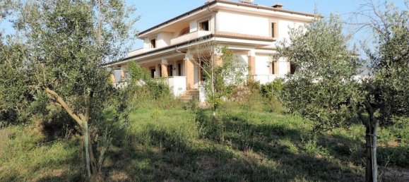 10 rooms Villa in Fondi, Italy No. 154642 11