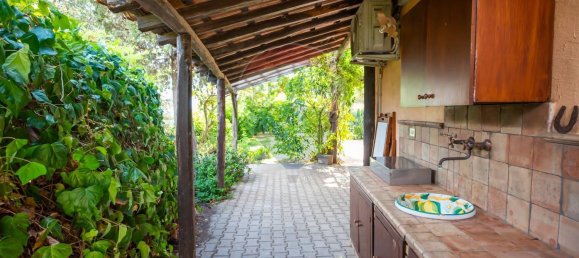 Villa de 20 dormitorios en Calatabiano, Italy No. 331556 16