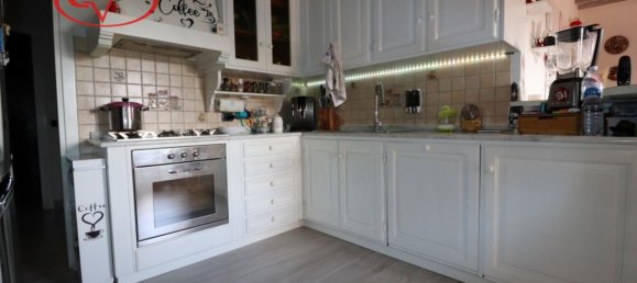 Casa de 3 habitaciónes en Montevarchi, Italy No. 230786 11