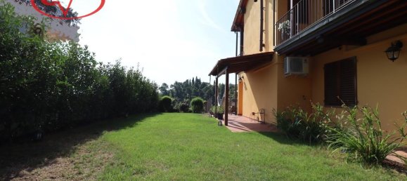 Casa de 3 habitaciónes en Montevarchi, Italy No. 230786 28