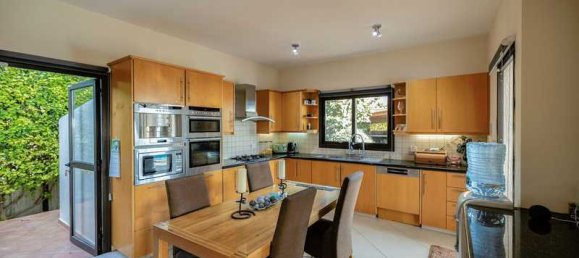 3 غرف نوم فيلا في Tala, Cyprus رقم 15125 3