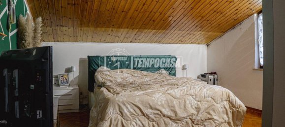 Дом с 5 комнатами в Фано, Италия № 36758 36