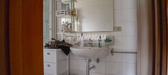 Дом с 5 комнатами в Фано, Италия № 36758 35