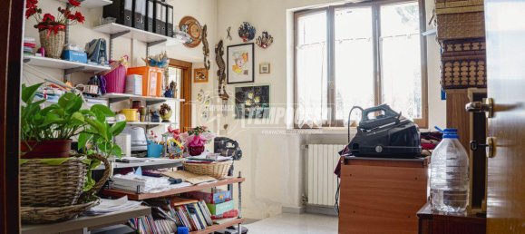 Дом с 5 комнатами в Фано, Италия № 36758 15