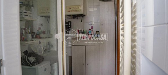 Дом с 5 комнатами в Фано, Италия № 36758 33