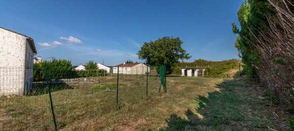 2 bedrooms House in Charente-Maritime, France No. 308851 13