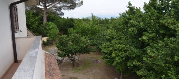 Вилла с 7 спальнями в Монторо, Италия № 226669 6