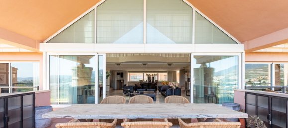 5 bedrooms Penthouse in Marbella, Spain No. 34191 2