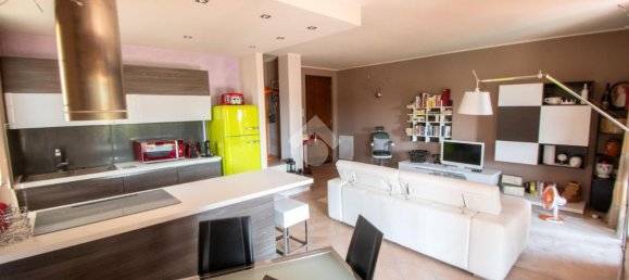 3 rooms Apartment in Soiano del Lago, Italy No. 147467 6