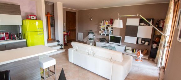 3 rooms Apartment in Soiano del Lago, Italy No. 147467 8
