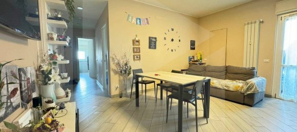 3 rooms Apartment in San Giuliano Milanese, Italy No. 31166 8