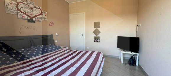 3 rooms Apartment in San Giuliano Milanese, Italy No. 31166 6
